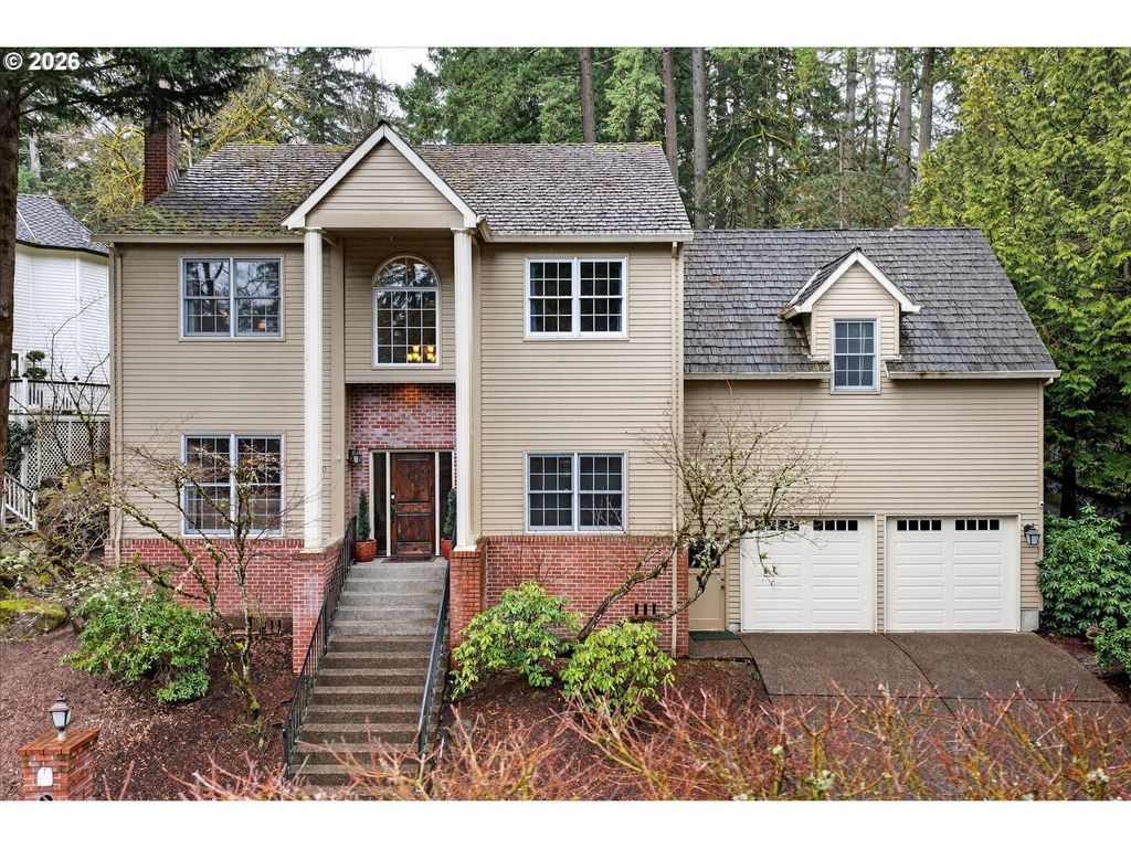 15200 Lily Bay Ct, Lake Oswego