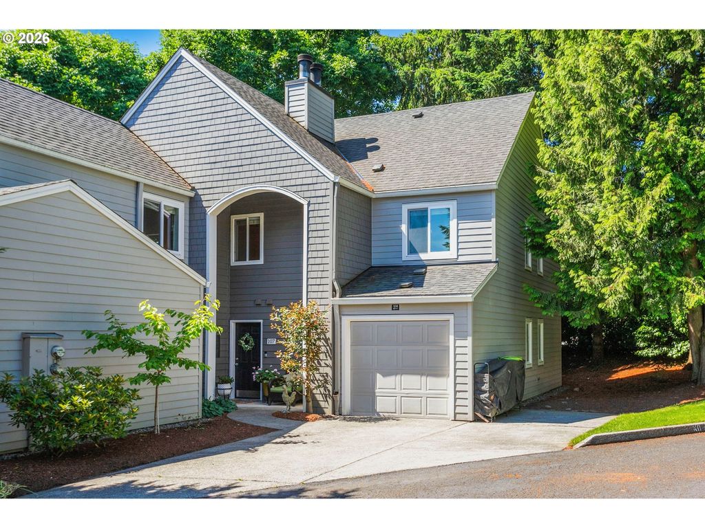 5225 Jean Rd 108, Lake Oswego