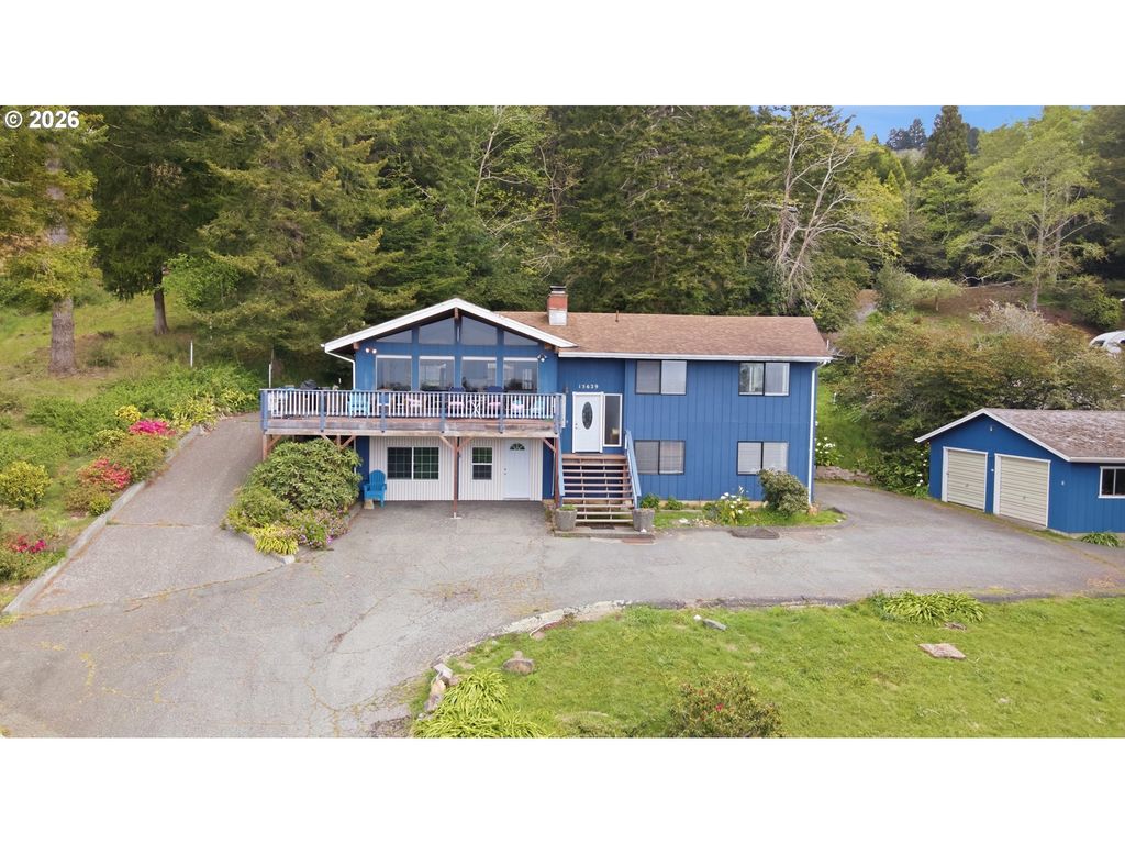 15629 Pelican Bay Dr, Brookings