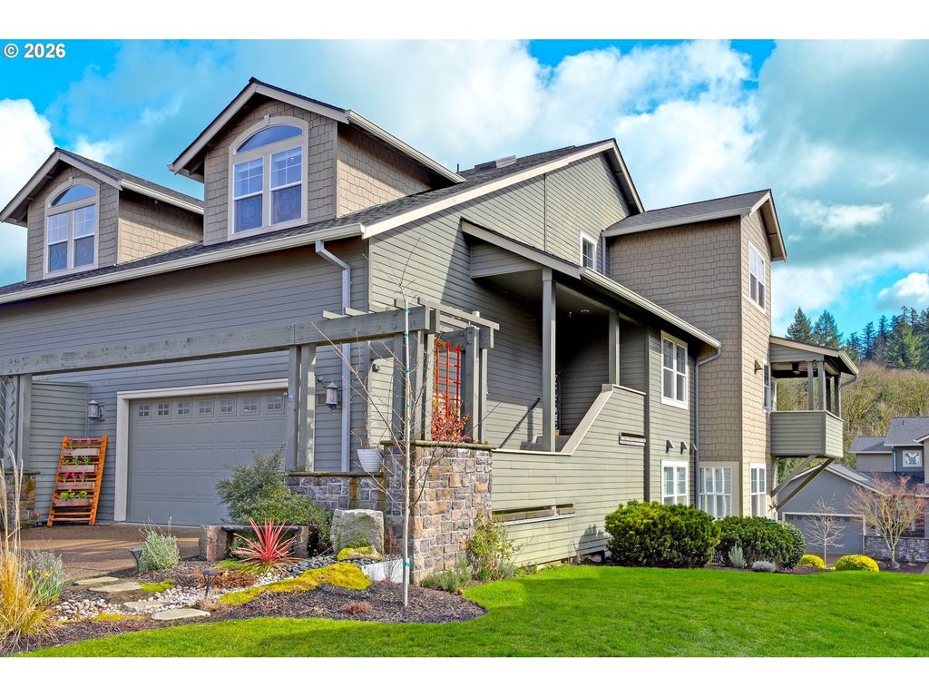 10316 Se Bristol Ct, Happy Valley