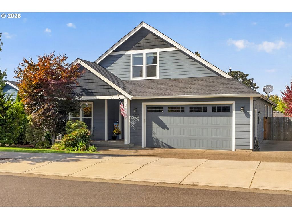 1023 Jaysie Dr, Silverton