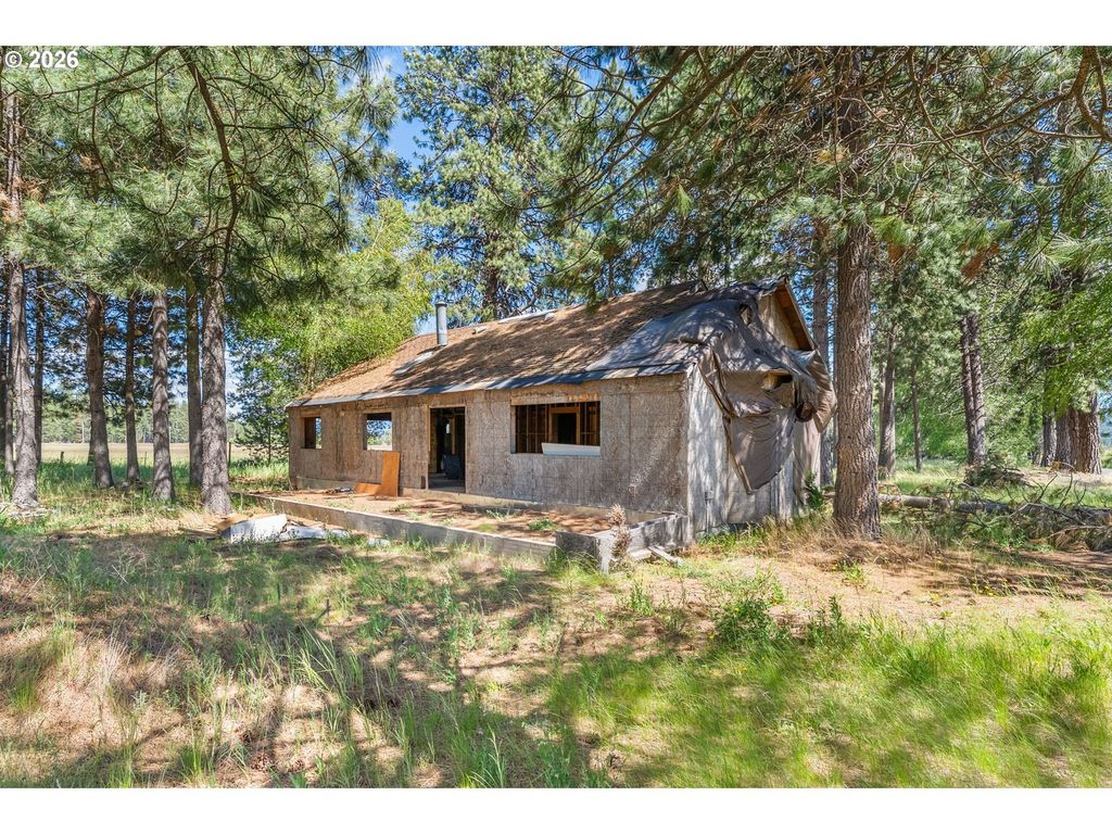 18 Lakeside Rd, Glenwood