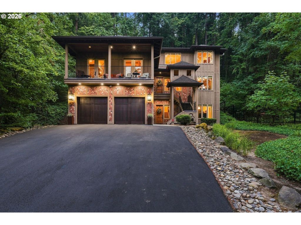 17410 Upper Cherry Ln, Lake Oswego