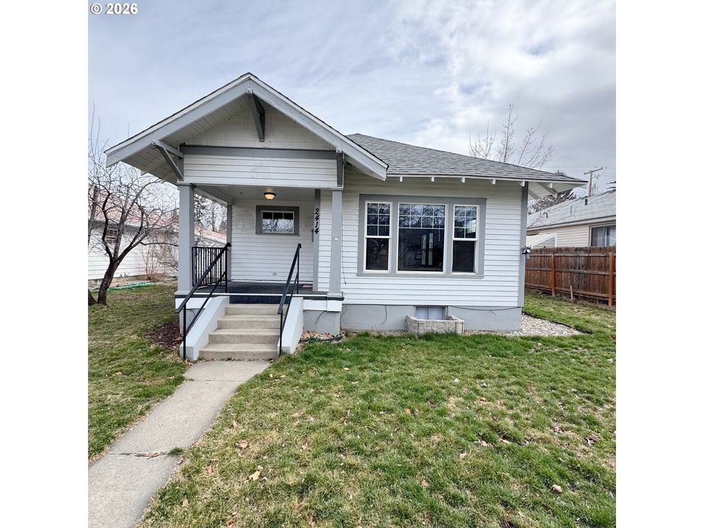 2414 3rd St, Baker City