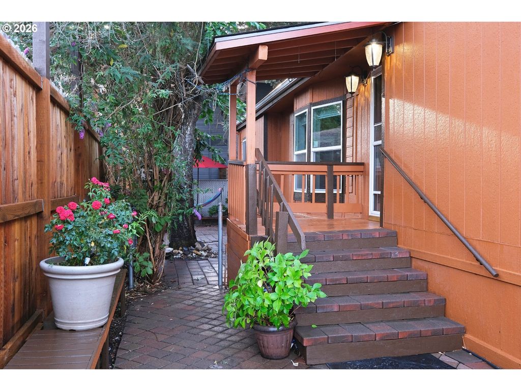 8300 Ne Quatama St 77, Hillsboro