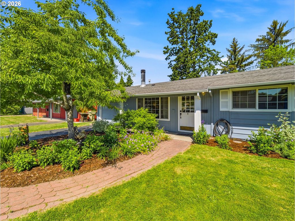 13467 Sw Devonshire Dr, Beaverton