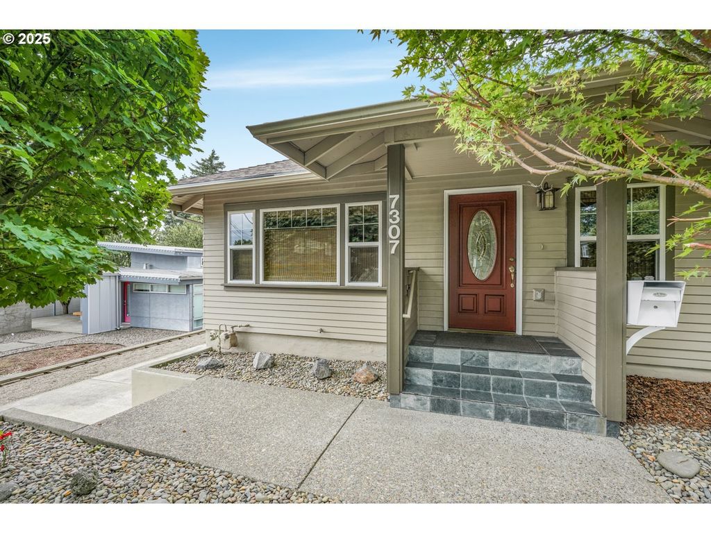 7307 Sw Capitol Hwy, Portland