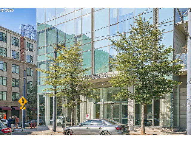 1075 Nw Northrup St 1012, Portland