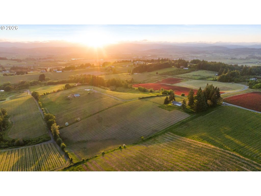8810 Ne Blackburn Rd, Yamhill