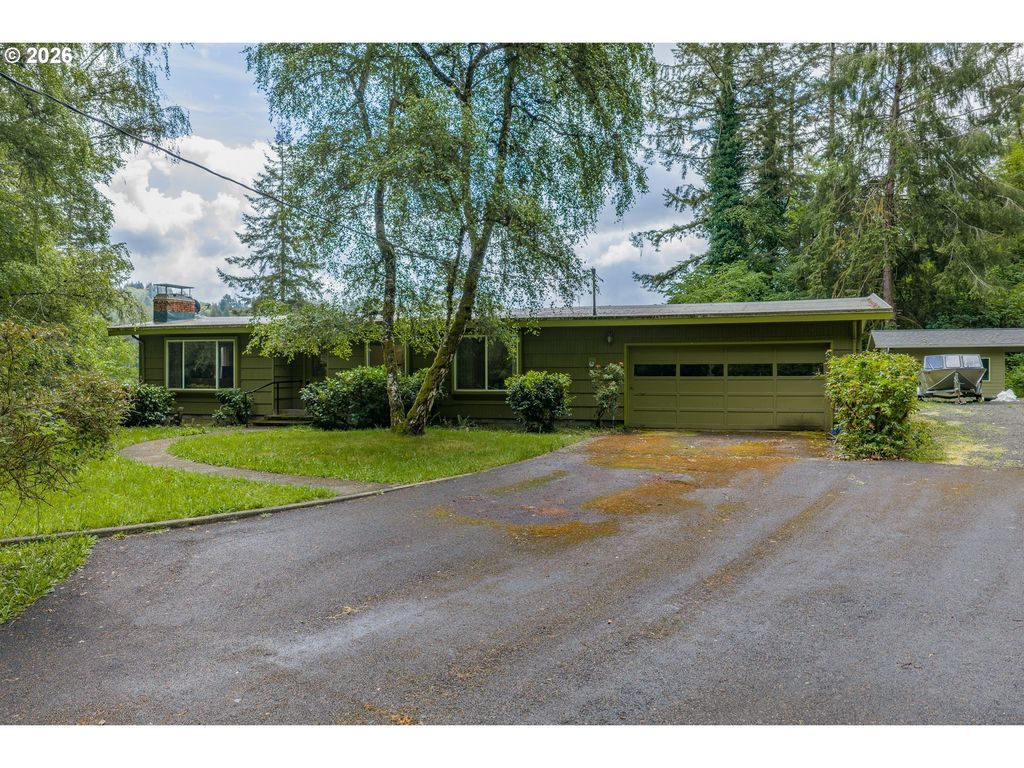 62518 W Catching Rd, Coos Bay