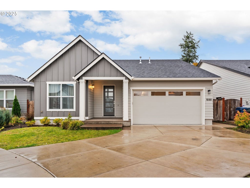 1030 53rd Pl, Springfield