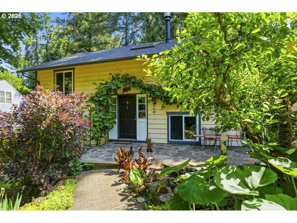 18978 Sw Arrowwood Ave, Lake Oswego