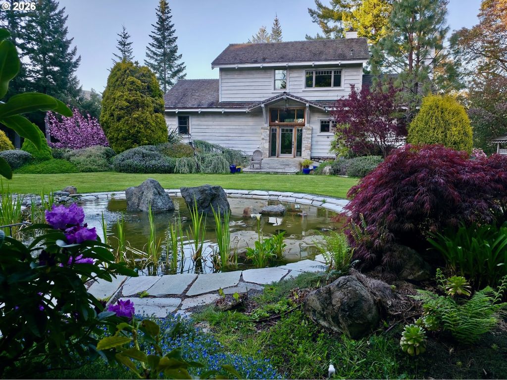 97137 N Bank Rogue River Rd, Gold Beach