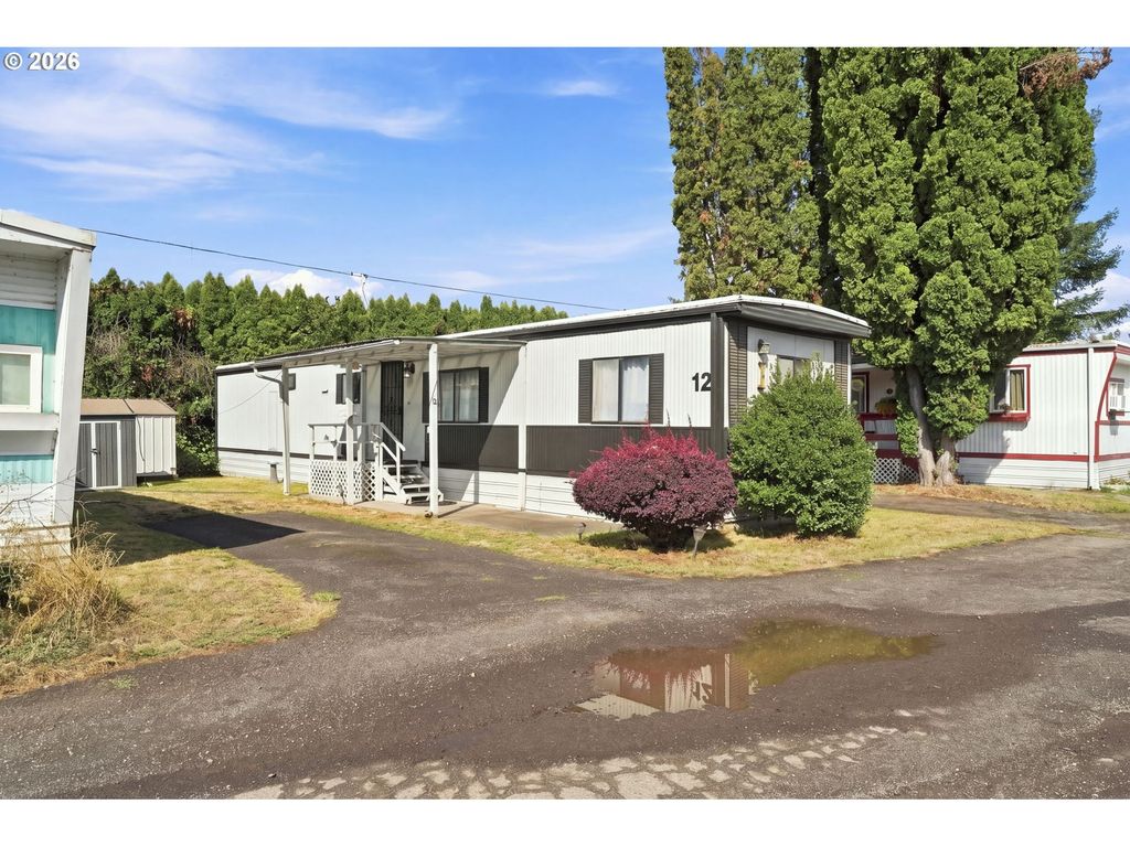 3998 Franklin Blvd 12, Eugene
