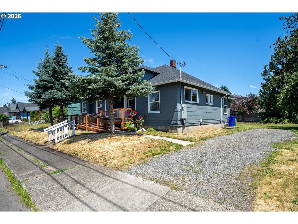 6834 Se 83rd Ave, Portland