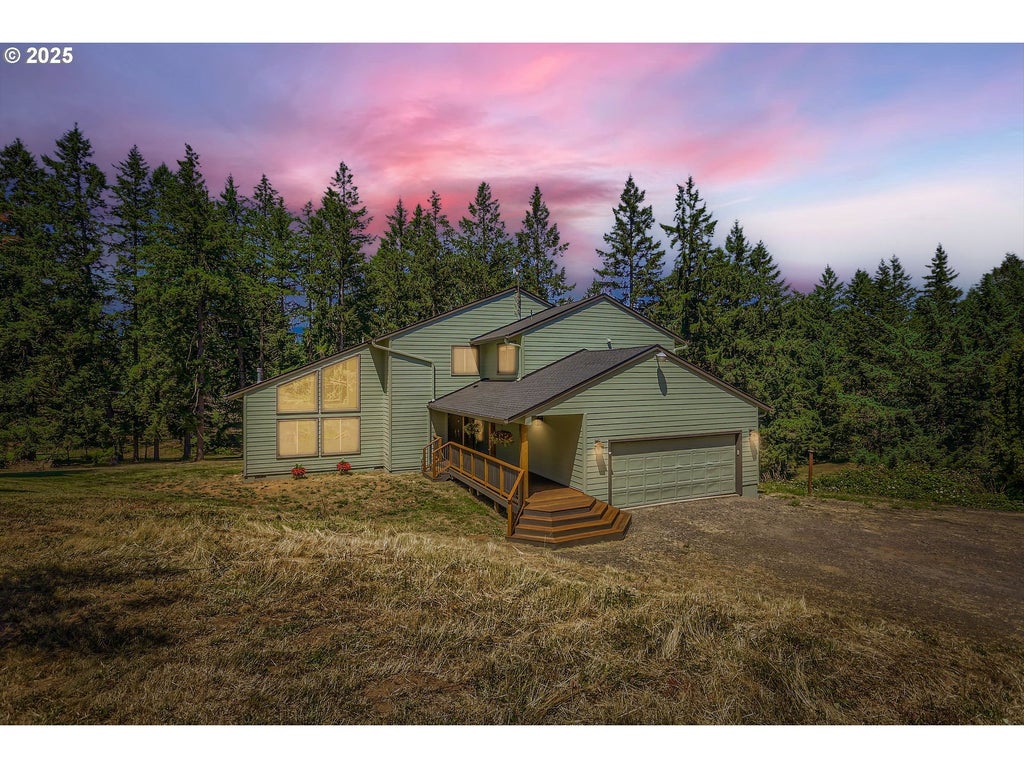 25775 Ne Laurelwood Dr, Hillsboro