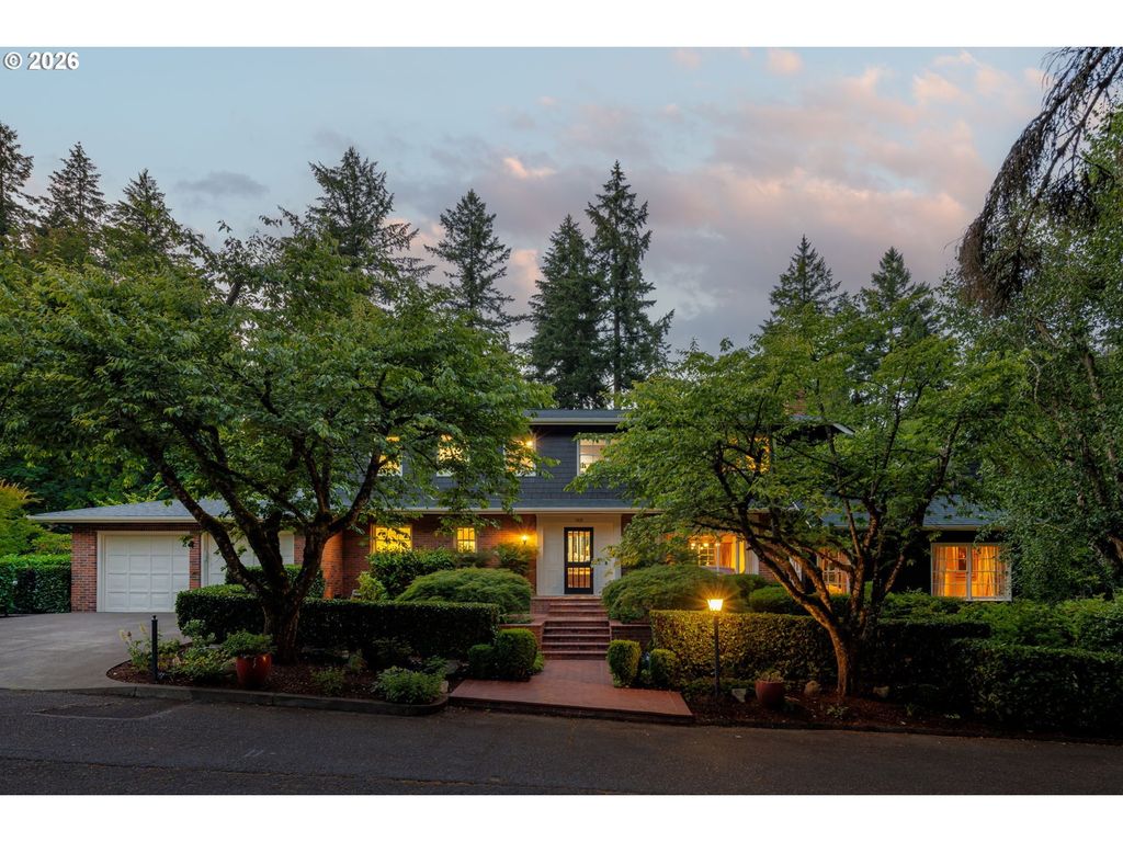 1537 S Aventine Ct, Portland
