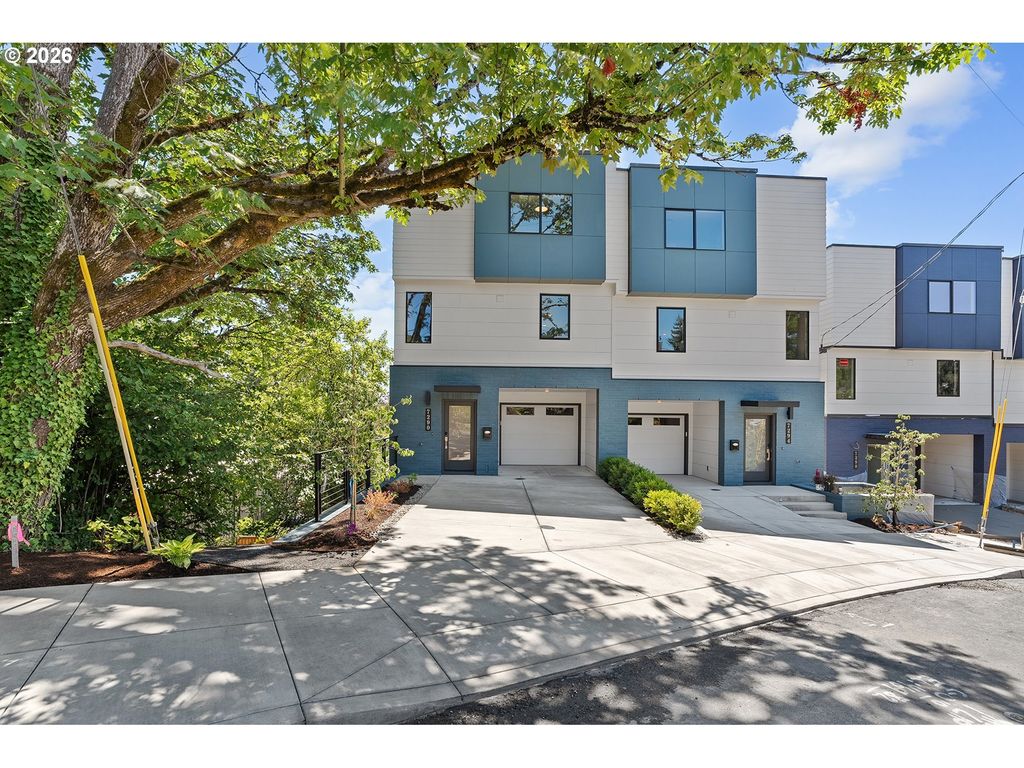 7308 Sw 13th Dr, Portland