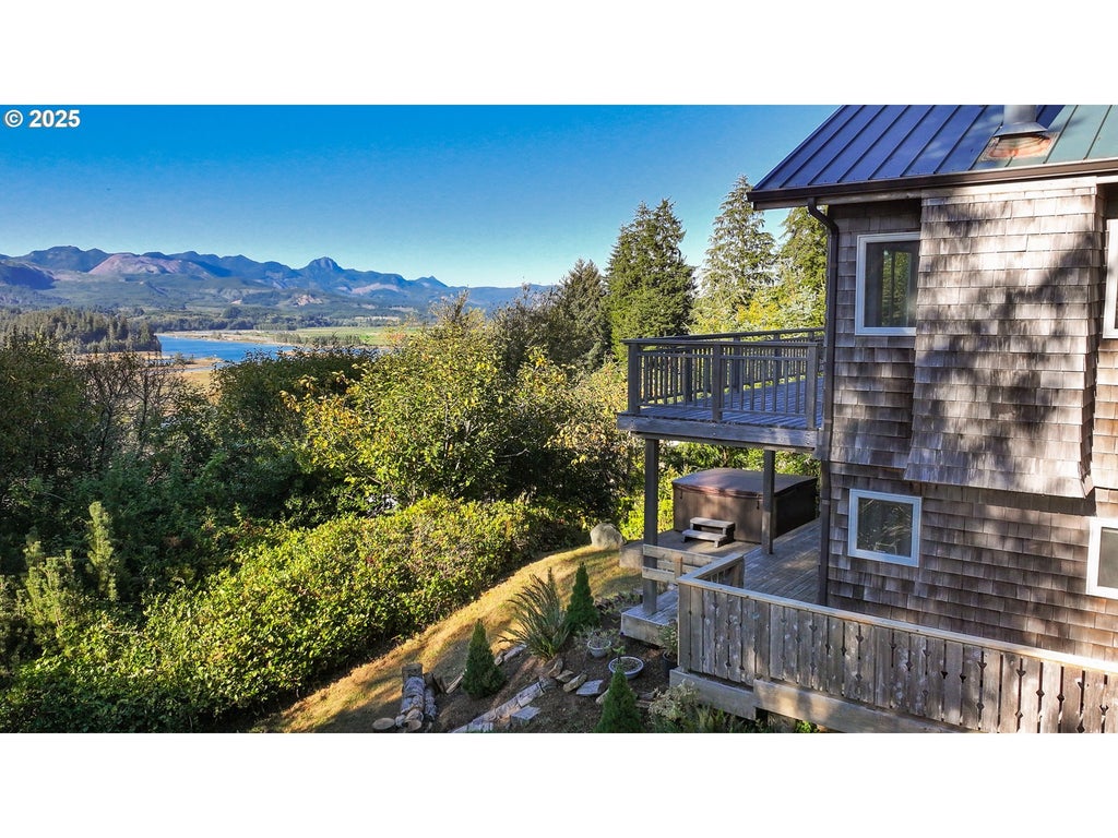 333 Vosburg St, Wheeler