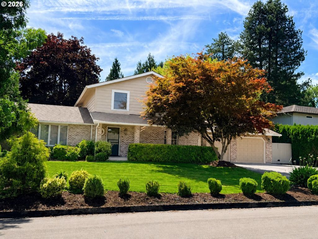 7220 Ne Par Ln, Vancouver