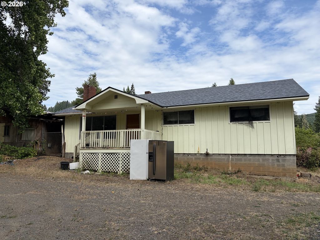 9006 Scotts Valley Rd, Yoncalla