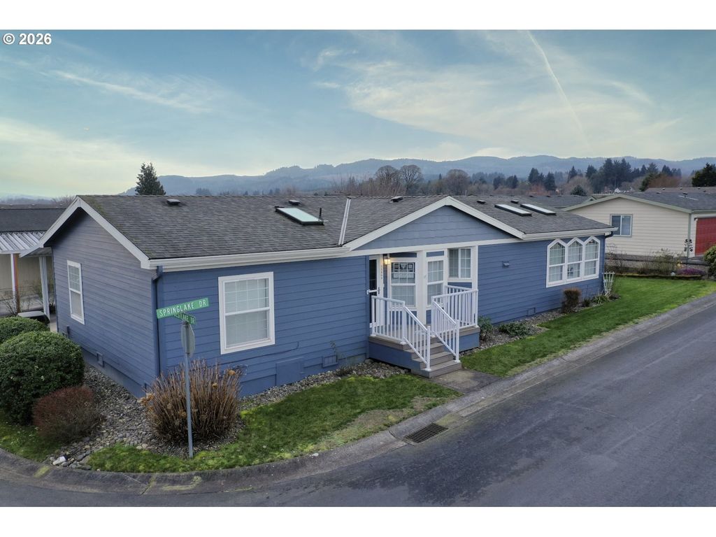 51469 Se Westlake Dr, Scappoose