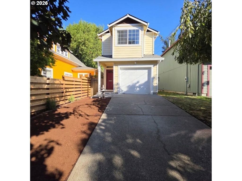 8550 N Allegheny Ave, Portland