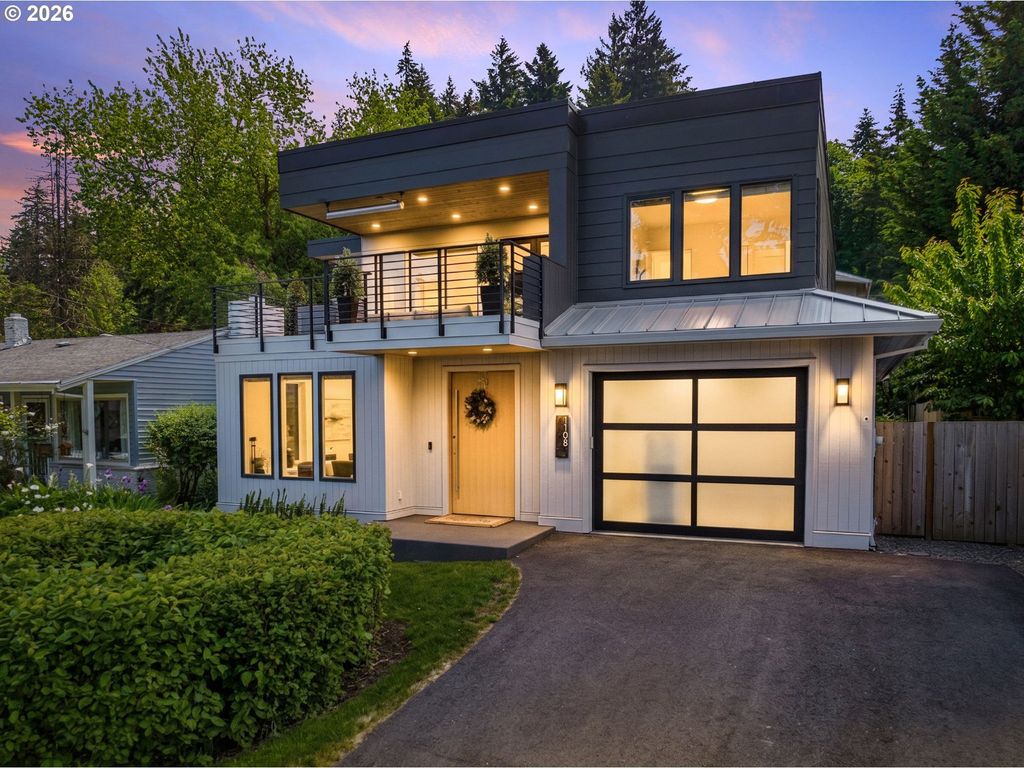 1108 Spruce St, Lake Oswego