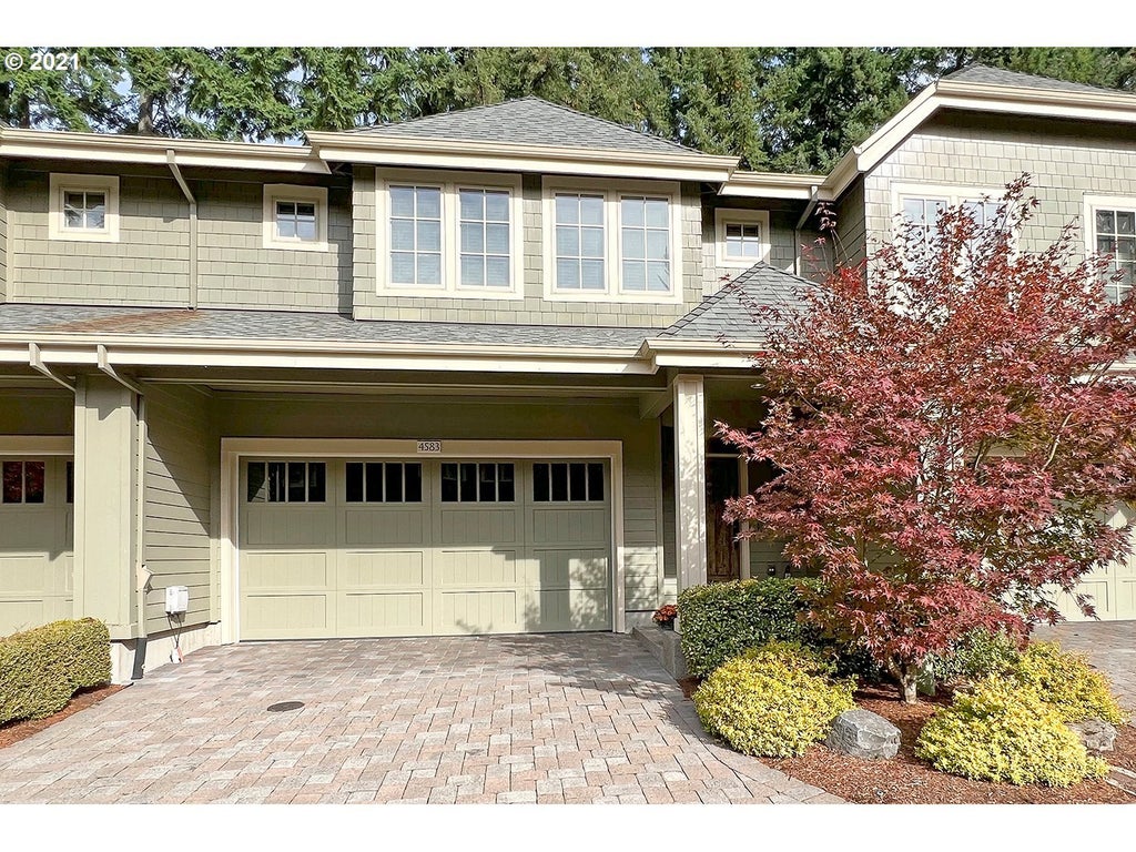 4583 Trillium Woods, Lake Oswego