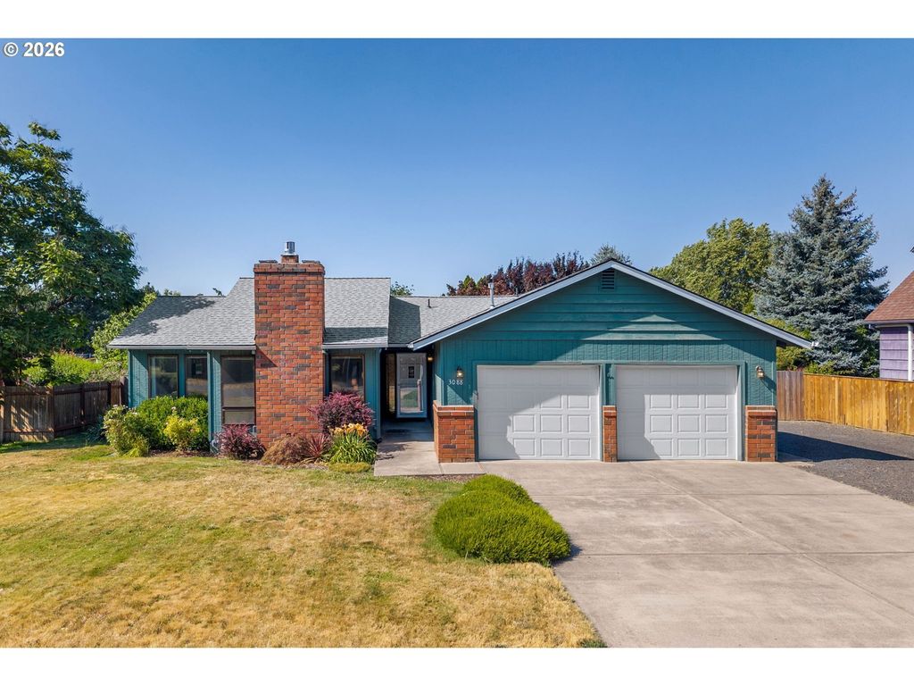 3088 Eliot Dr, Hood River