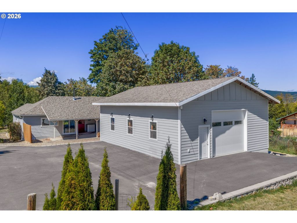 4750 Culbertson Dr, Mt Hood Prkdl