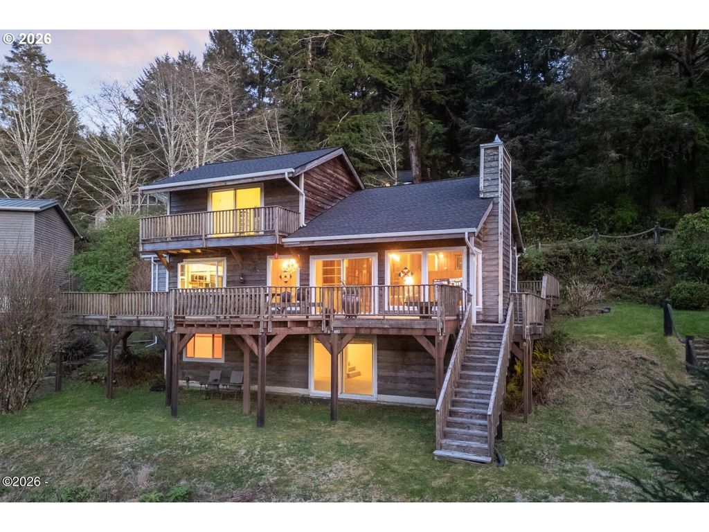 5300 S Fairway Rd, Neskowin