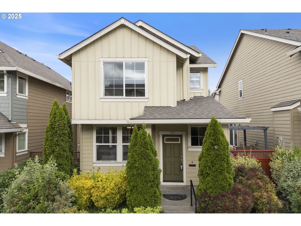 321 Ne Edgeway Dr, Hillsboro