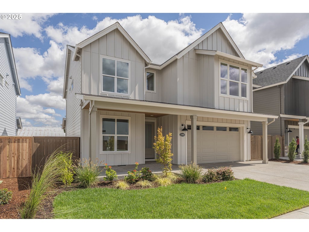 1900 S Holly St, Canby