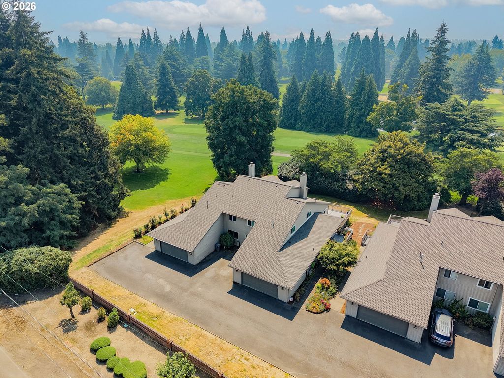 1530 Ne Marine Dr, Portland