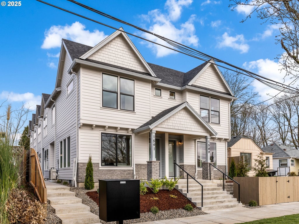 1597 N Mcclellan St 5, Portland
