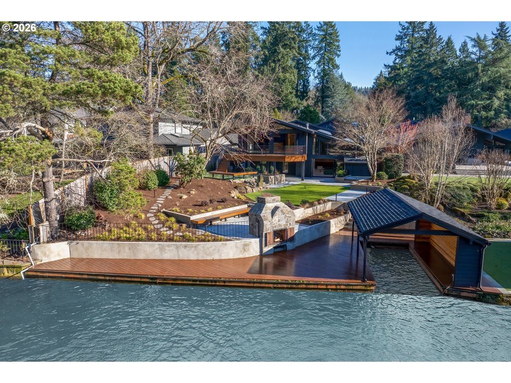 17763 Kelok Rd, Lake Oswego