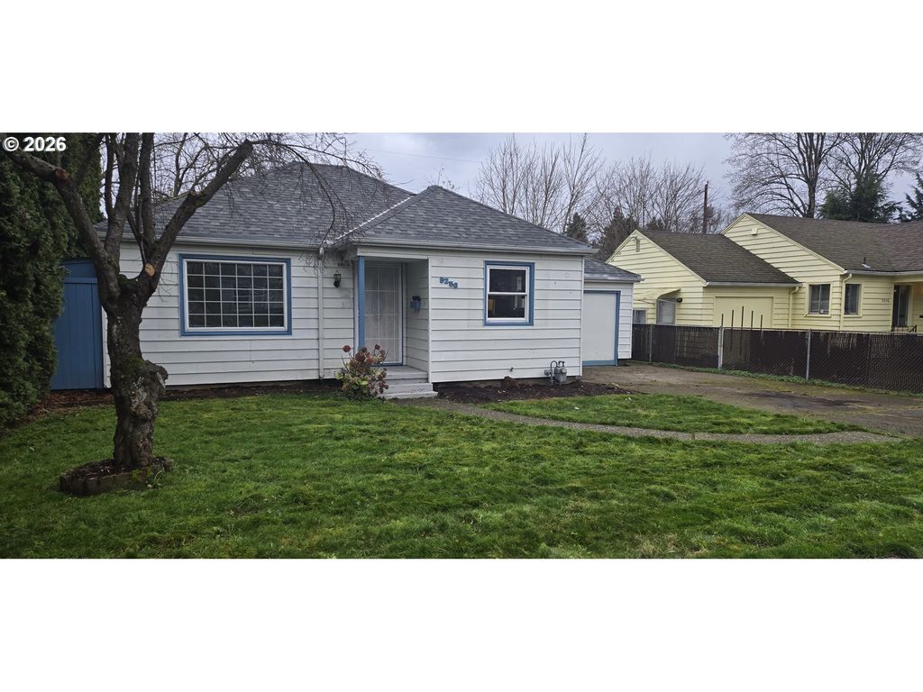 9256 Se Morrison St, Portland