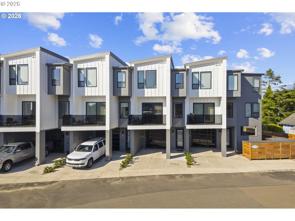 280 Nw Huckleberry St 6, Waldport