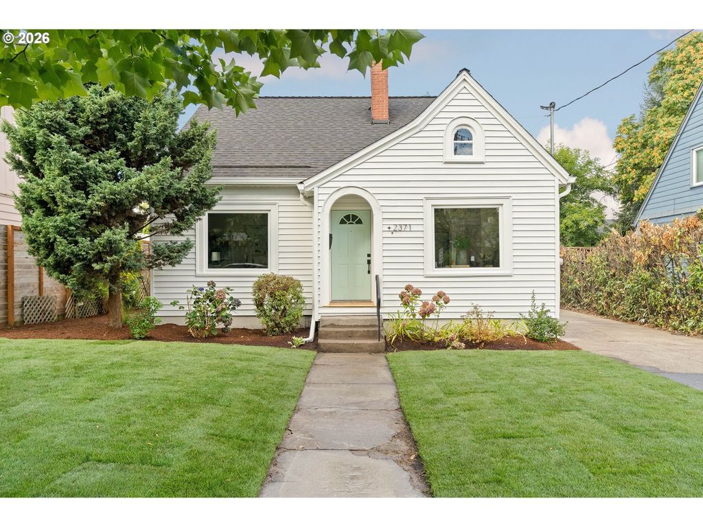 2371 Se 51st Ave, Portland