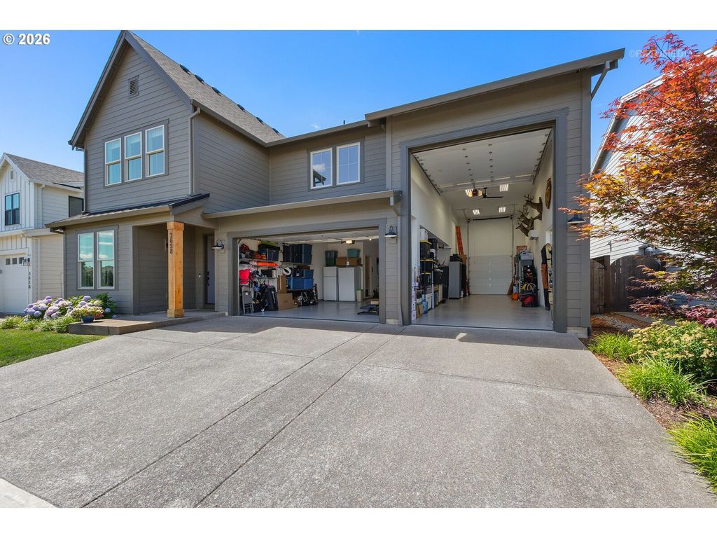 3628 Hazelnut St, Forest Grove