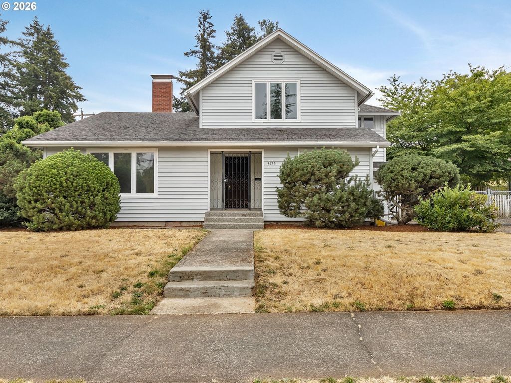 7626 Se Carlton St, Portland