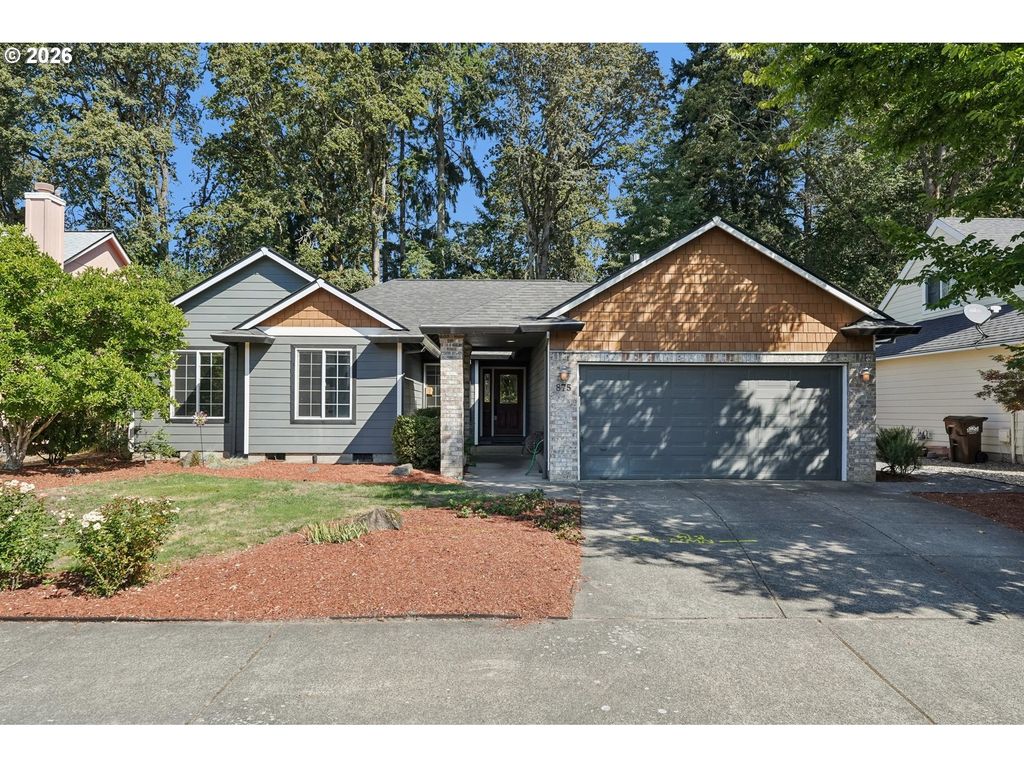 875 Ne Eaglenest Ct, Hillsboro
