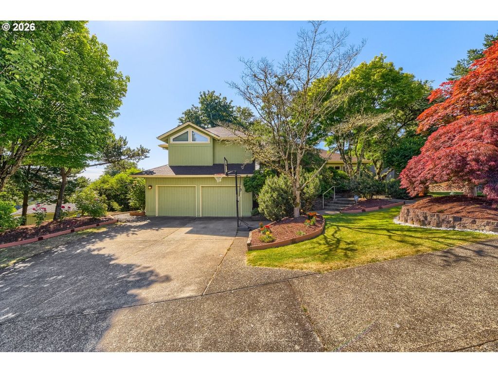 2902 Sw Orchard Hill Pl, Lake Oswego