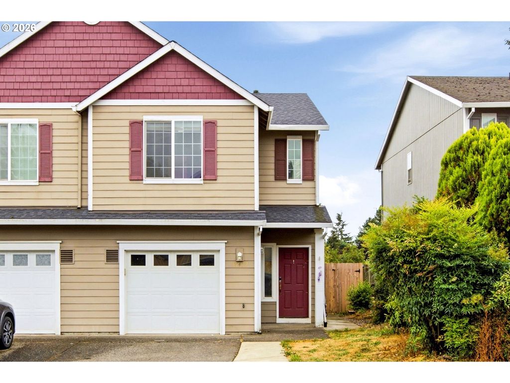 35477 Oakwood Dr, St. Helens
