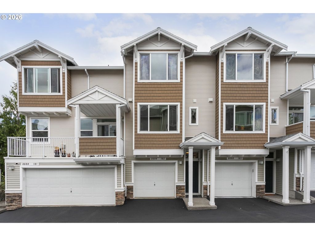 8600 Sw 147th Ter 102, Beaverton