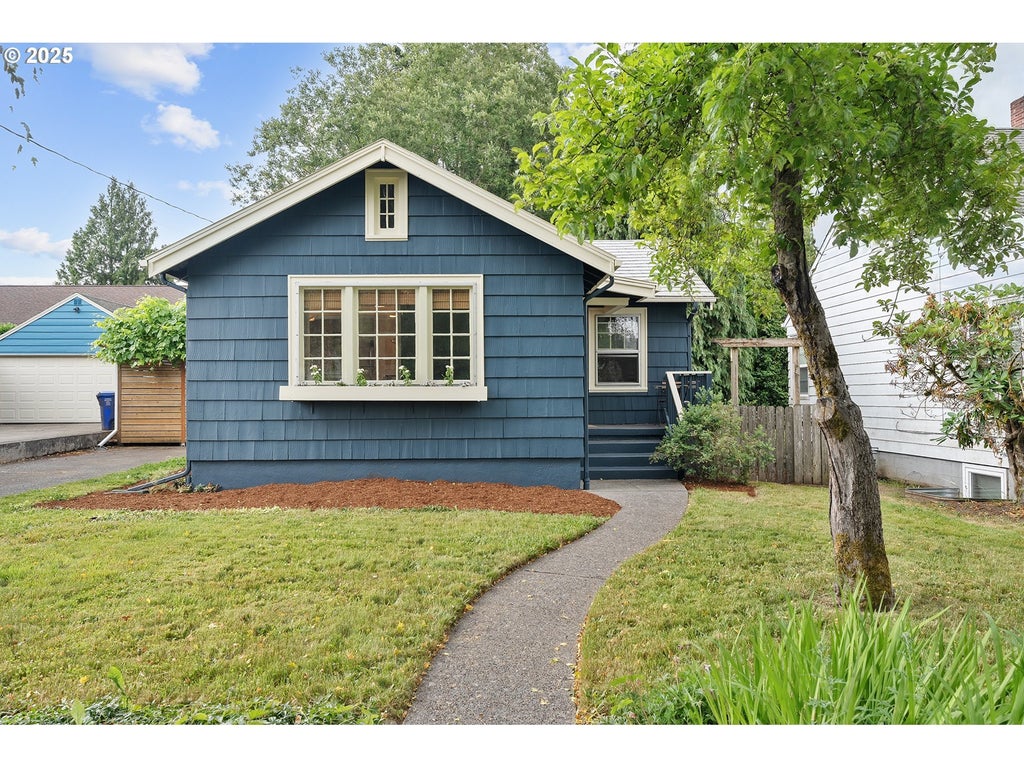 2726 Se 75th Ave, Portland