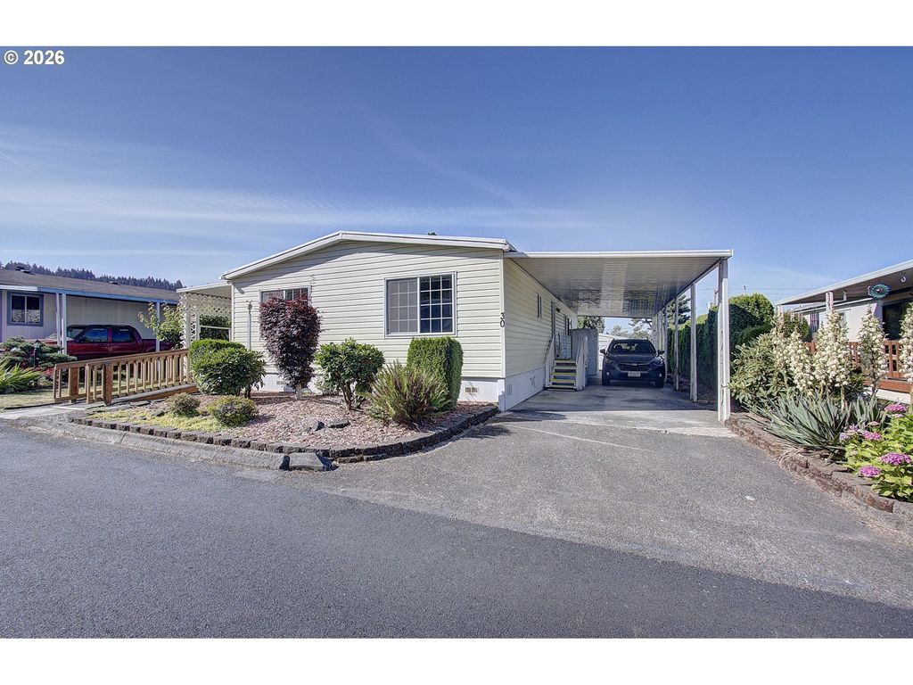 5400 Meeker Dr 30, Kalama