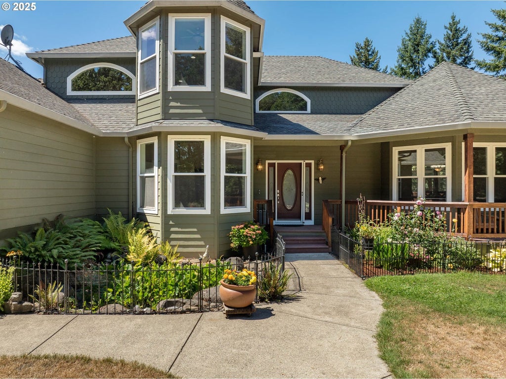 3933 S Kings Valley Hwy, Dallas