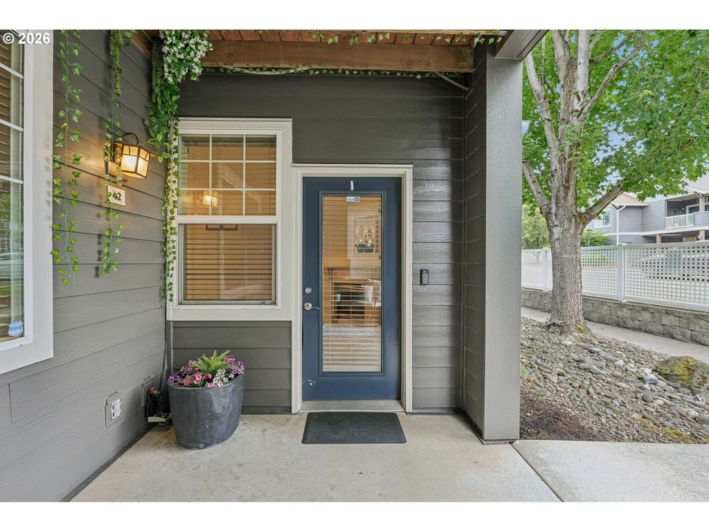 10800 Se 17th Cir 42, Vancouver